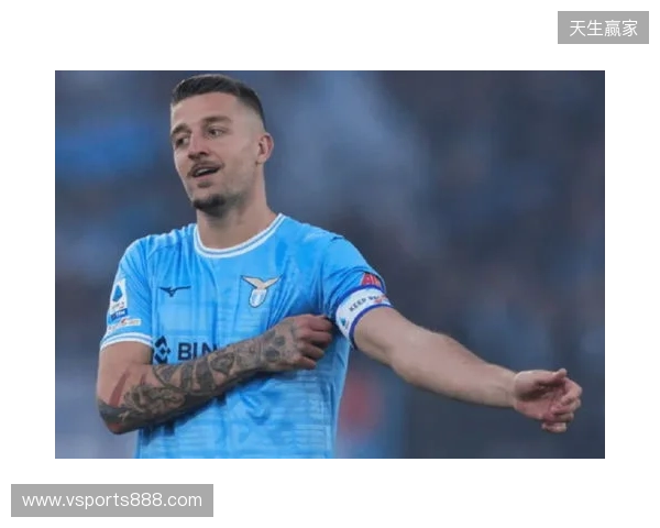 莫雷托：莱奥已就闹脾气向米兰全队道歉，他今夏仍可能离队