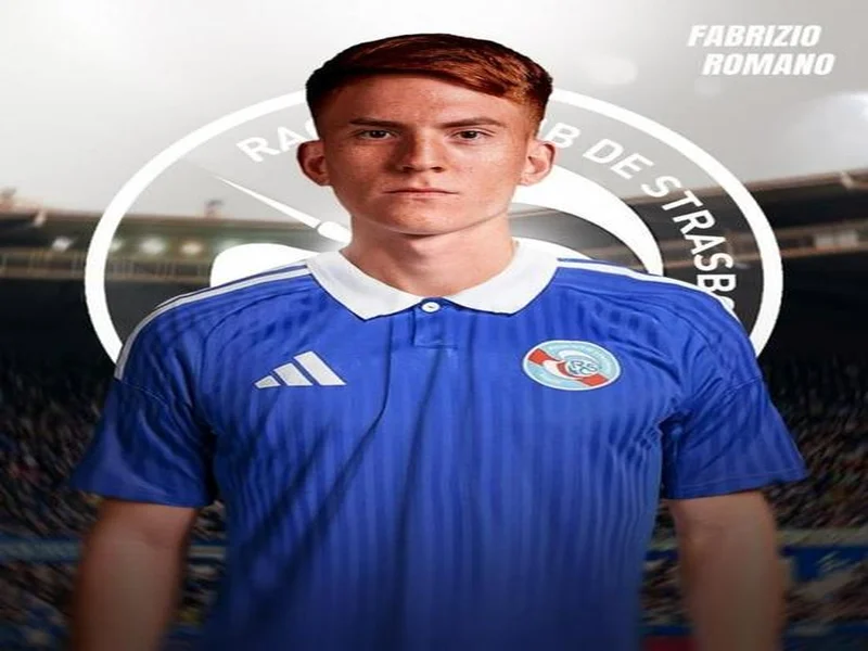 前白堡球员：当年刻意吃黄牌被停赛，这样就能多见见女友了